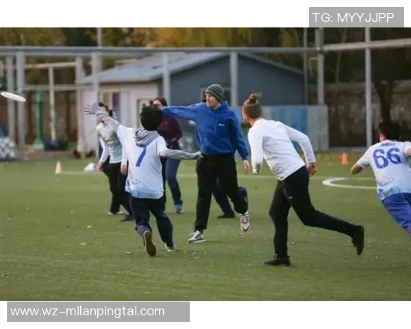实时新闻深圳飞盘队防守策略揭秘如何在比赛中提升防守效率与团队协作